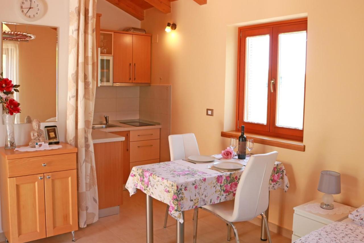 Studio Apartment Volta Crveni Vrh Extérieur photo